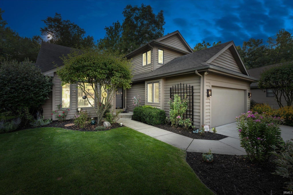 Photo of 3387 Bridgetown Road, Bristol, IN 46507 (MLS # 202634488)