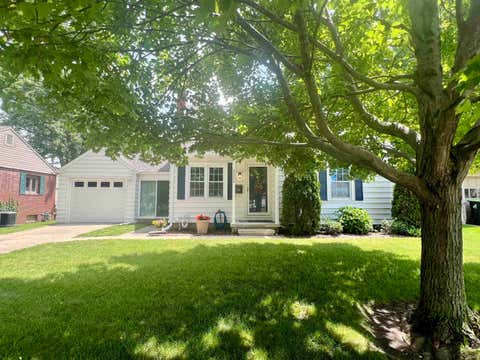 Tiny photo for 3225 Crescent Avenue, Logansport, IN 46947 (MLS # 202622565)