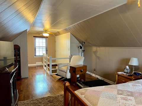 Tiny photo for 3225 Crescent Avenue, Logansport, IN 46947 (MLS # 202622565)