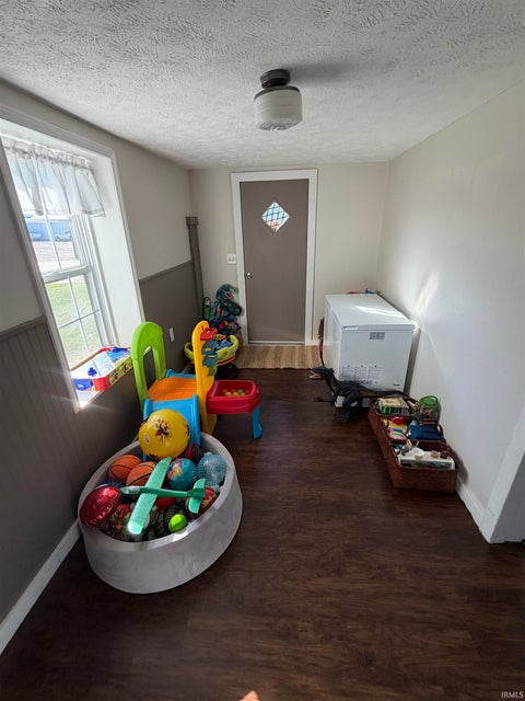 Tiny photo for 509 W Oxford Street, Otterbein, IN 47970 (MLS # 202643843)