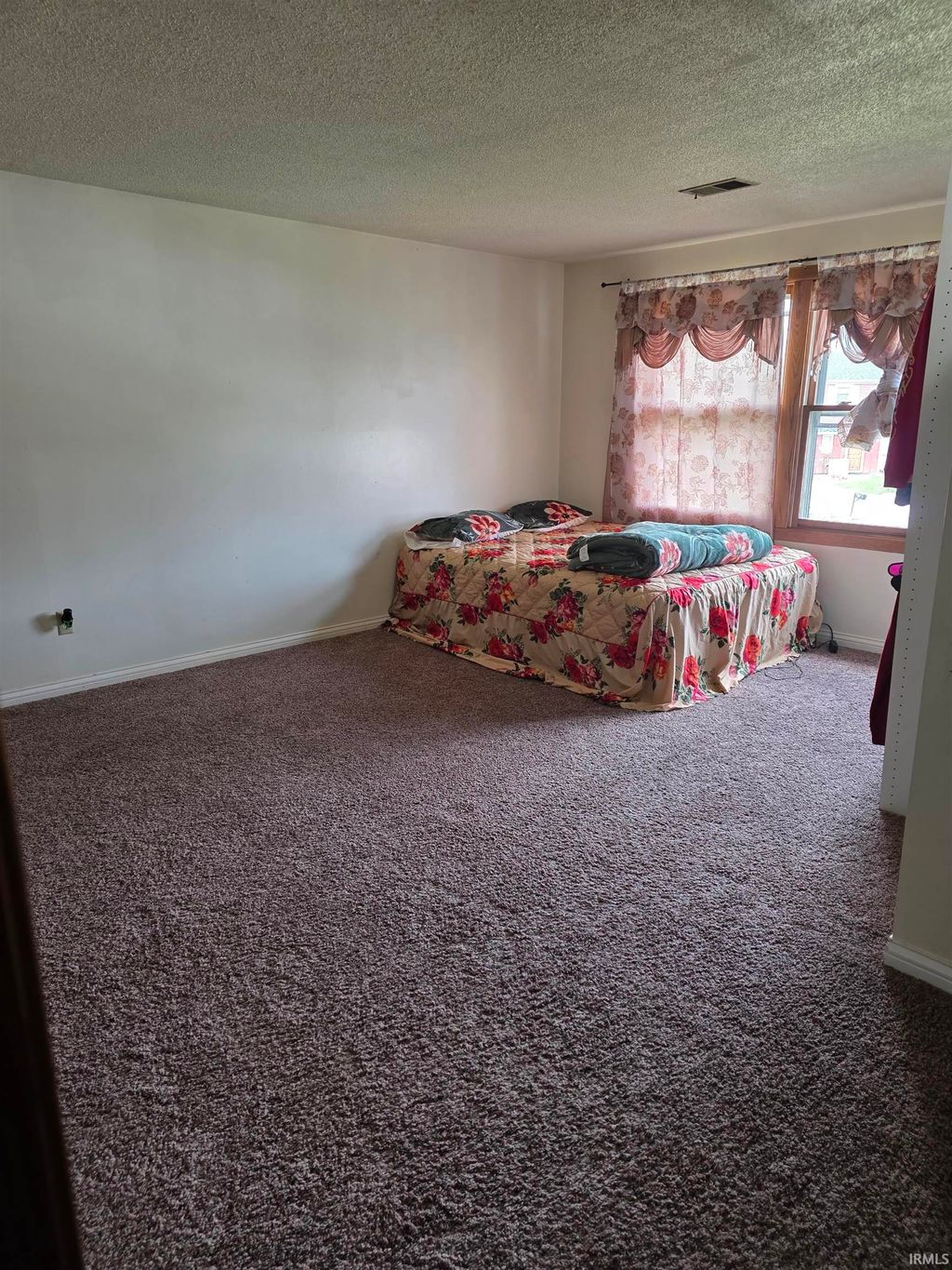 Photo of 6320 WAKOPA Court, Fort Wayne, IN 46815 (MLS # 202610841)