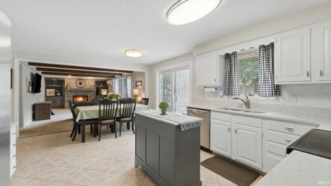 Tiny photo for 8112 Tewksbury Court, Fort Wayne, IN 46835 (MLS # 202628991)