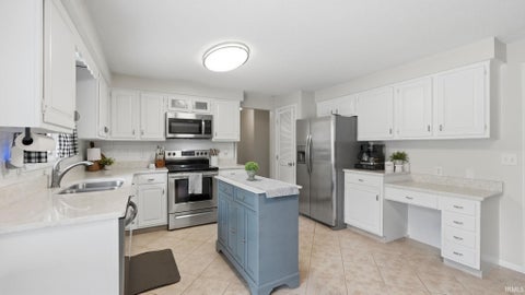 Tiny photo for 8112 Tewksbury Court, Fort Wayne, IN 46835 (MLS # 202628991)