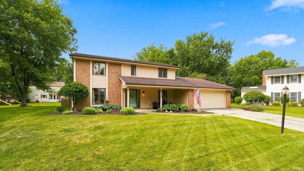 Photo of 8112 Tewksbury Court, Fort Wayne, IN 46835 (MLS # 202628991)