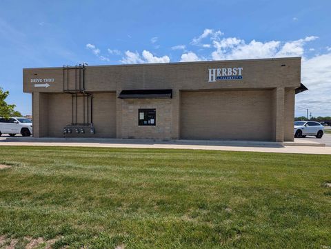 Tiny photo for 300 Southway Boulevard #Suite E, Kokomo, IN 46902 (MLS # 202624828)