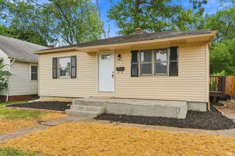Tiny photo for 4015 Buell Drive, Fort Wayne, IN 46807 (MLS # 202630133)