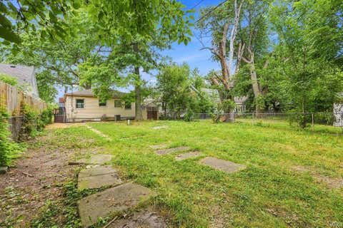Tiny photo for 4015 Buell Drive, Fort Wayne, IN 46807 (MLS # 202630133)