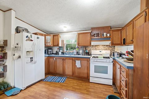 Tiny photo for 10930 W Yoder Road, Roanoke, IN 46783 (MLS # 202543397)