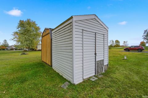 Tiny photo for 10930 W Yoder Road, Roanoke, IN 46783 (MLS # 202543397)