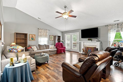 Tiny photo for 1626 Stone Valley Court, Lafayette, IN 47909 (MLS # 202632719)