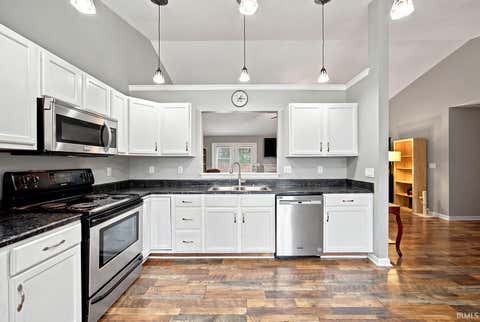 Tiny photo for 1626 Stone Valley Court, Lafayette, IN 47909 (MLS # 202632719)
