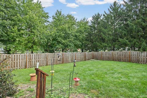 Tiny photo for 1626 Stone Valley Court, Lafayette, IN 47909 (MLS # 202632719)