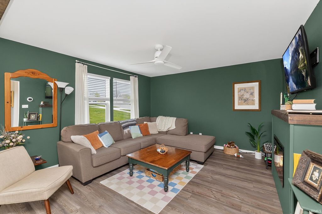 Photo of 85 Hepburn Way, Chesterton, IN 46304 (MLS # 202616369)