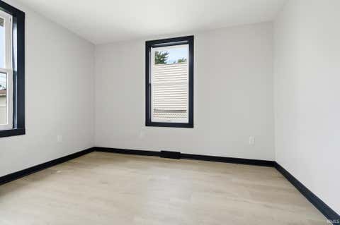 Tiny photo for 314 S Line Street, Columbia City, IN 46725 (MLS # 202634617)