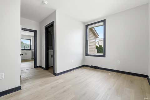 Tiny photo for 314 S Line Street, Columbia City, IN 46725 (MLS # 202634617)