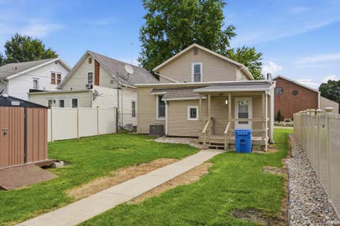Tiny photo for 314 S Line Street, Columbia City, IN 46725 (MLS # 202634617)
