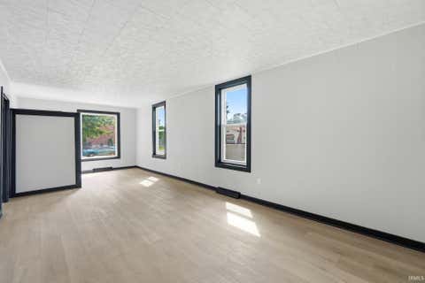 Tiny photo for 314 S Line Street, Columbia City, IN 46725 (MLS # 202634617)