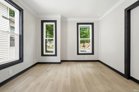 Tiny photo for 314 S Line Street, Columbia City, IN 46725 (MLS # 202634617)