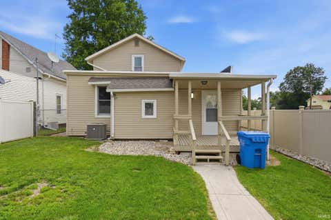 Tiny photo for 314 S Line Street, Columbia City, IN 46725 (MLS # 202634617)