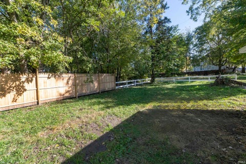 Tiny photo for 329 Jefferson Street, Elkhart, IN 46516 (MLS # 202643629)