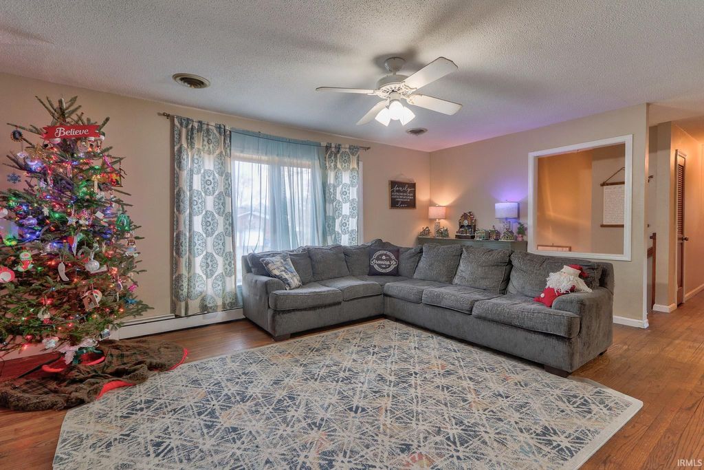 Photo of 14701 Honeysuckle Drive, Evansville, IN 47725 (MLS # 202547817)