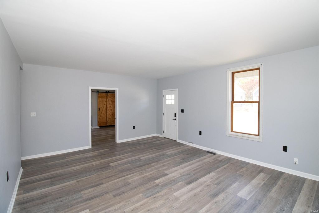 Photo of 2604 Hillcrest Terrace, Evansville, IN 47712 (MLS # 202614410)