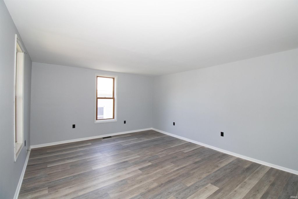 Photo of 2604 Hillcrest Terrace, Evansville, IN 47712 (MLS # 202614410)