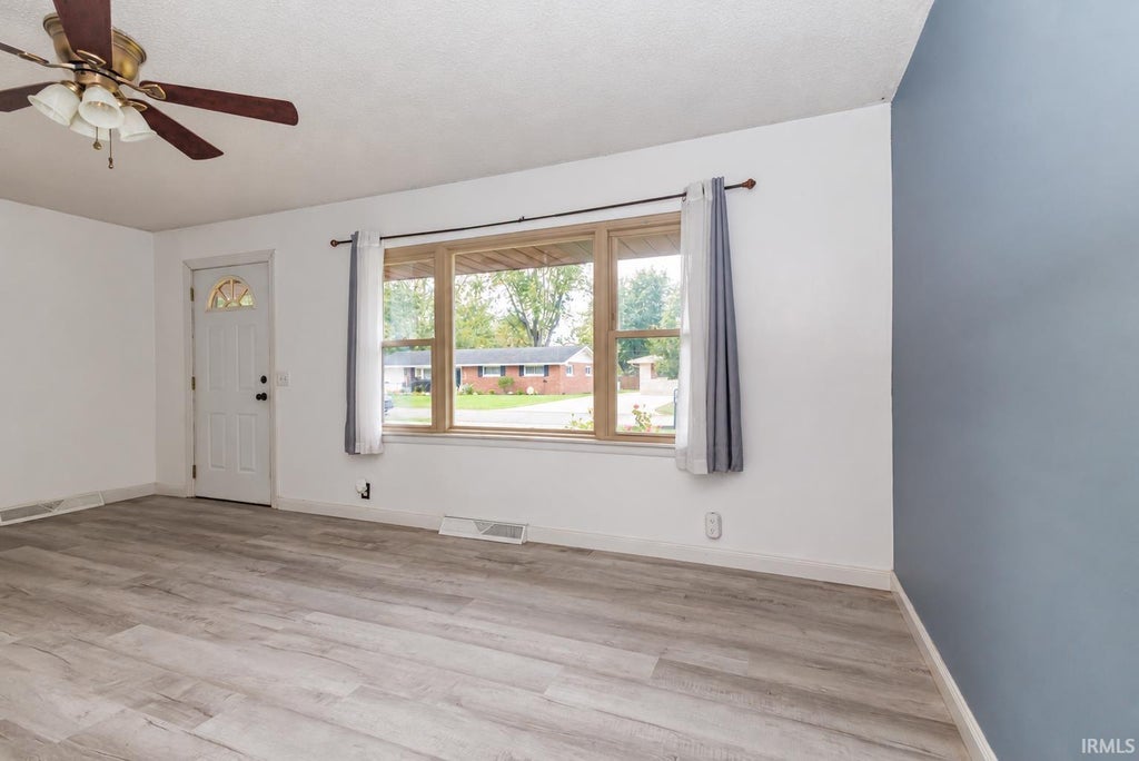 Photo of 4600 N Janney Avenue, Muncie, IN 47304 (MLS # 202642500)