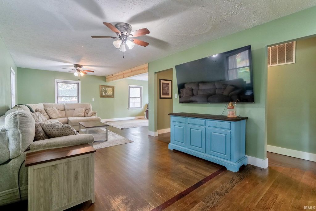 Photo of 1907 N Ruston Avenue, Evansville, IN 47711 (MLS # 202613478)