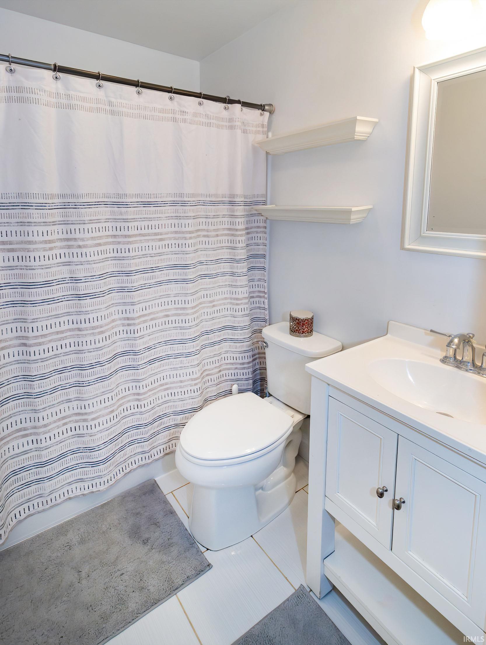 Evansville, Indiana 47711, United States, 2 Bedrooms Bedrooms, ,1 BathroomBathrooms,Residential,Active,98297