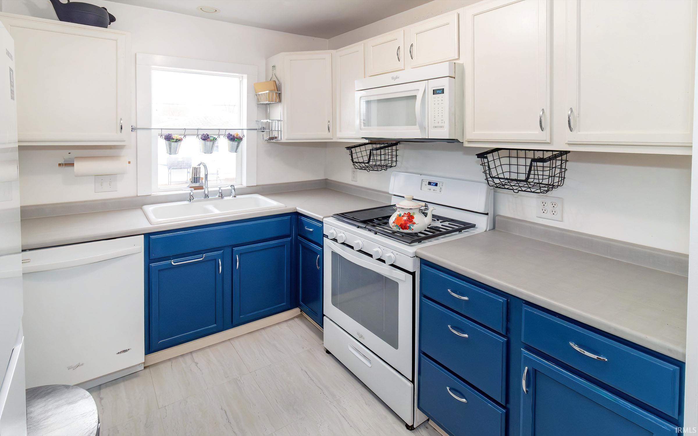 Evansville, Indiana 47711, United States, 2 Bedrooms Bedrooms, ,1 BathroomBathrooms,Residential,Active,98297