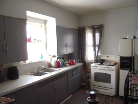 Tiny photo for 1821 W Sample St St, South Bend, IN 46619 (MLS # 202602038)