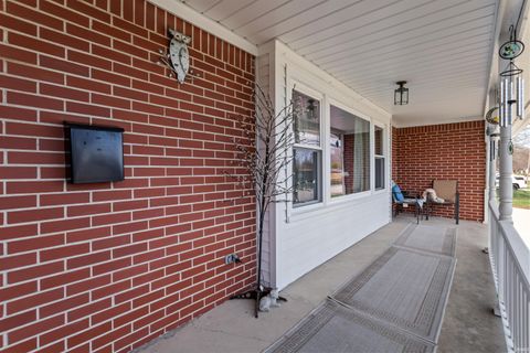 Tiny photo for 213 W WESTMORELAND Drive, Kokomo, IN 46901 (MLS # 202609710)