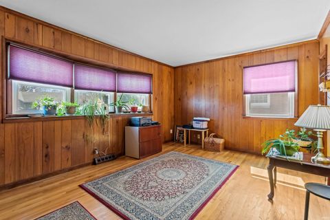 Tiny photo for 213 W WESTMORELAND Drive, Kokomo, IN 46901 (MLS # 202609710)