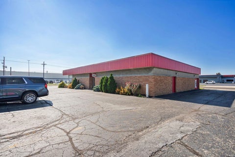 Tiny photo for 1500 E Boulevard Street, Kokomo, IN 46902 (MLS # 202644205)