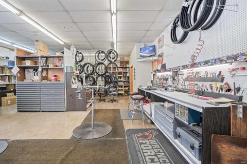 Tiny photo for 1500 E Boulevard Street, Kokomo, IN 46902 (MLS # 202644205)