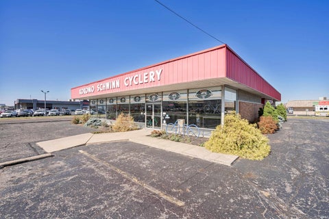 Tiny photo for 1500 E Boulevard Street, Kokomo, IN 46902 (MLS # 202644205)