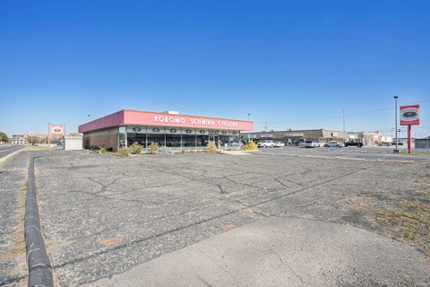 Tiny photo for 1500 E Boulevard Street, Kokomo, IN 46902 (MLS # 202644205)