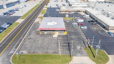 Tiny photo for 1500 E Boulevard Street, Kokomo, IN 46902 (MLS # 202644205)