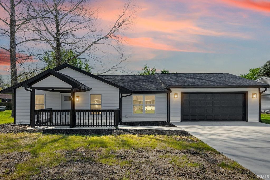 Photo of 17 Brazos Circle, Lafayette, IN 47909 (MLS # 202614214)