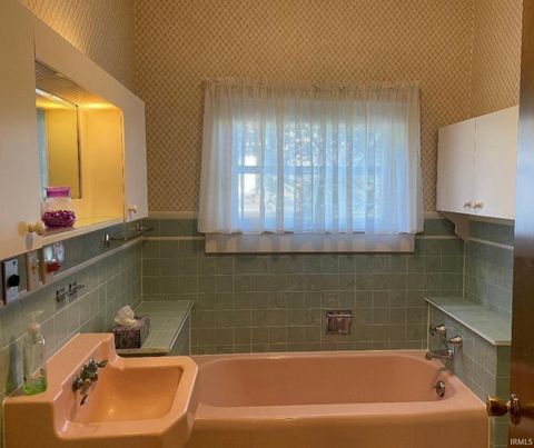 Tiny photo for 102 Stitt Street, Wabash, IN 46992 (MLS # 202610147)