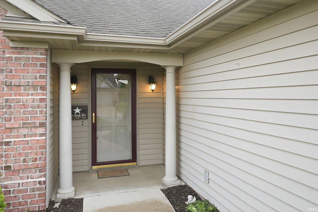 Photo of 11817 Butternut Cove, Leo, IN 46765 (MLS # 202615745)