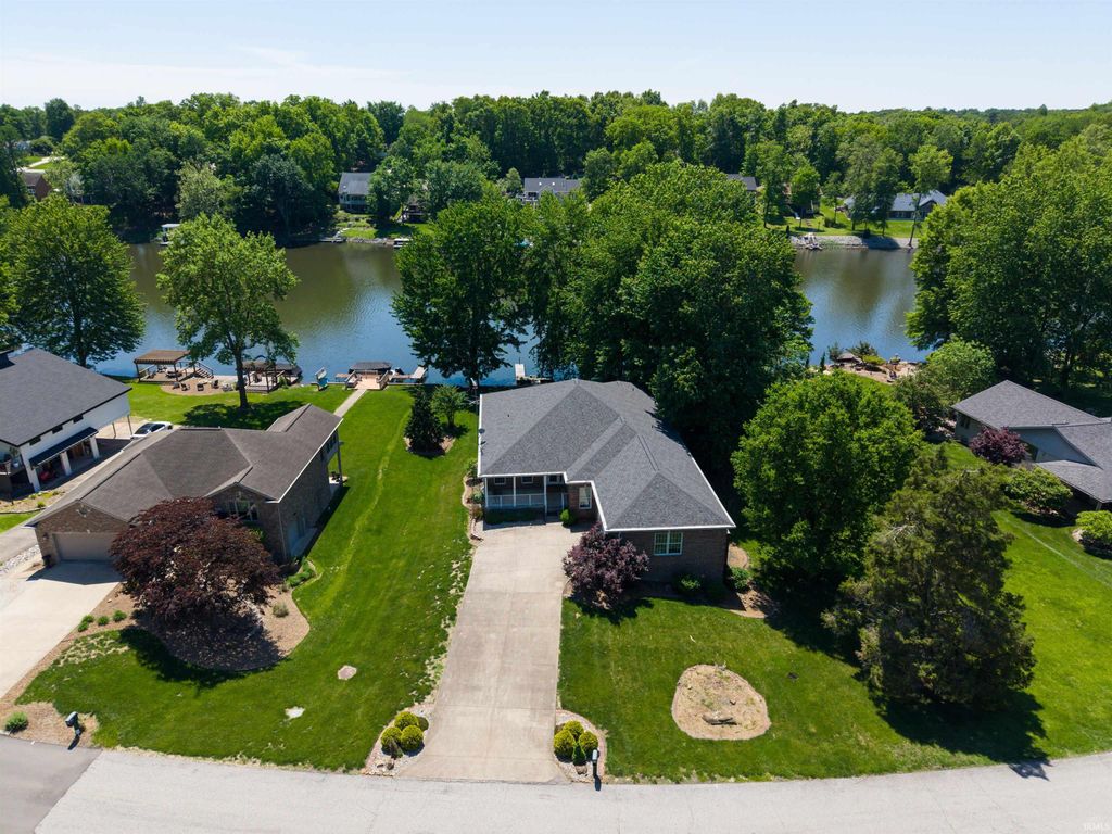 Photo of 455 W Evergreen Plaza, Santa Claus, IN 47579 (MLS # 202617424)