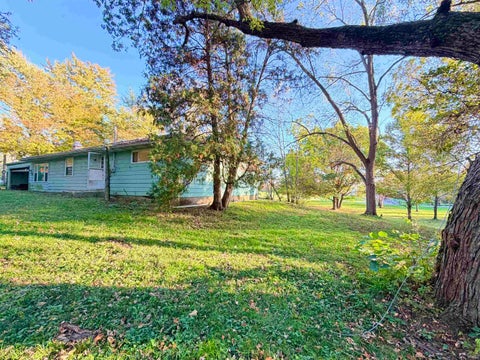 Tiny photo for 4815 Maples Road, Fort Wayne, IN 46816 (MLS # 202643709)