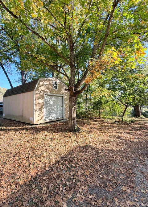 Tiny photo for 4815 Maples Road, Fort Wayne, IN 46816 (MLS # 202643709)