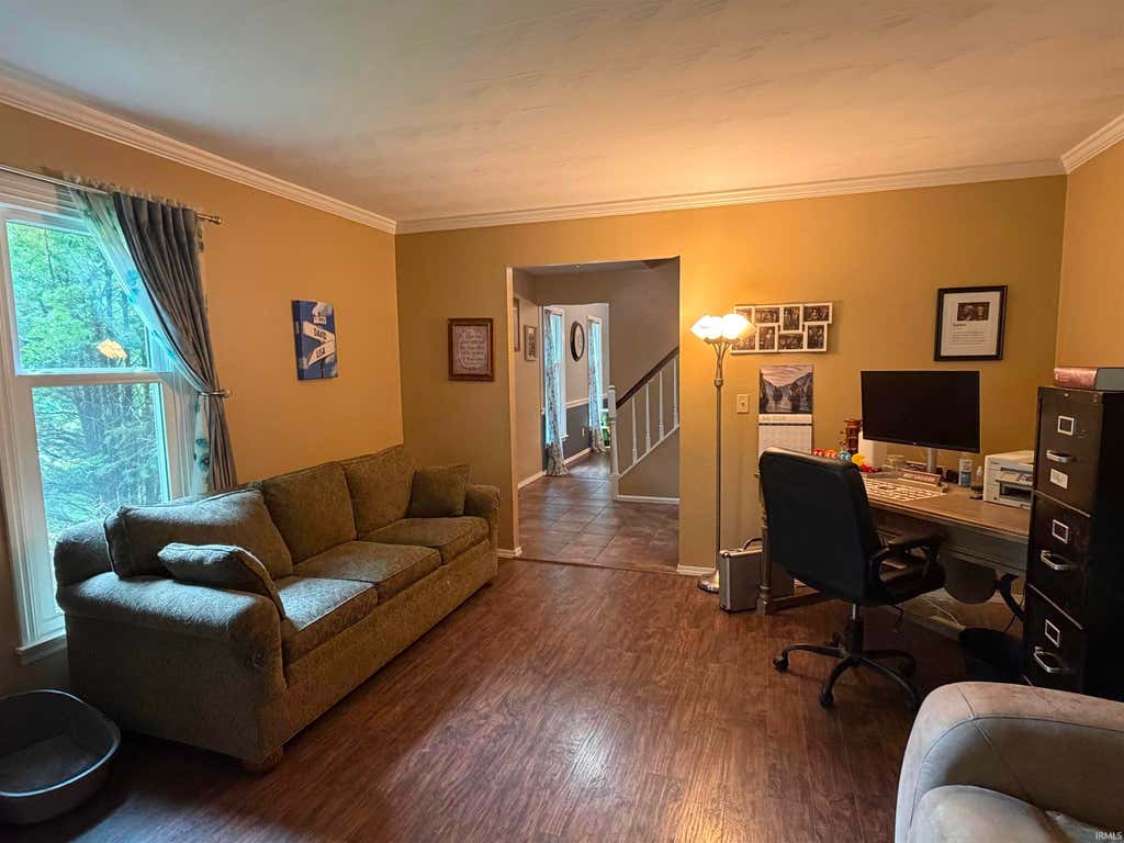 Photo of 1209 Devon Court, Kokomo, IN 46901 (MLS # 202631280)