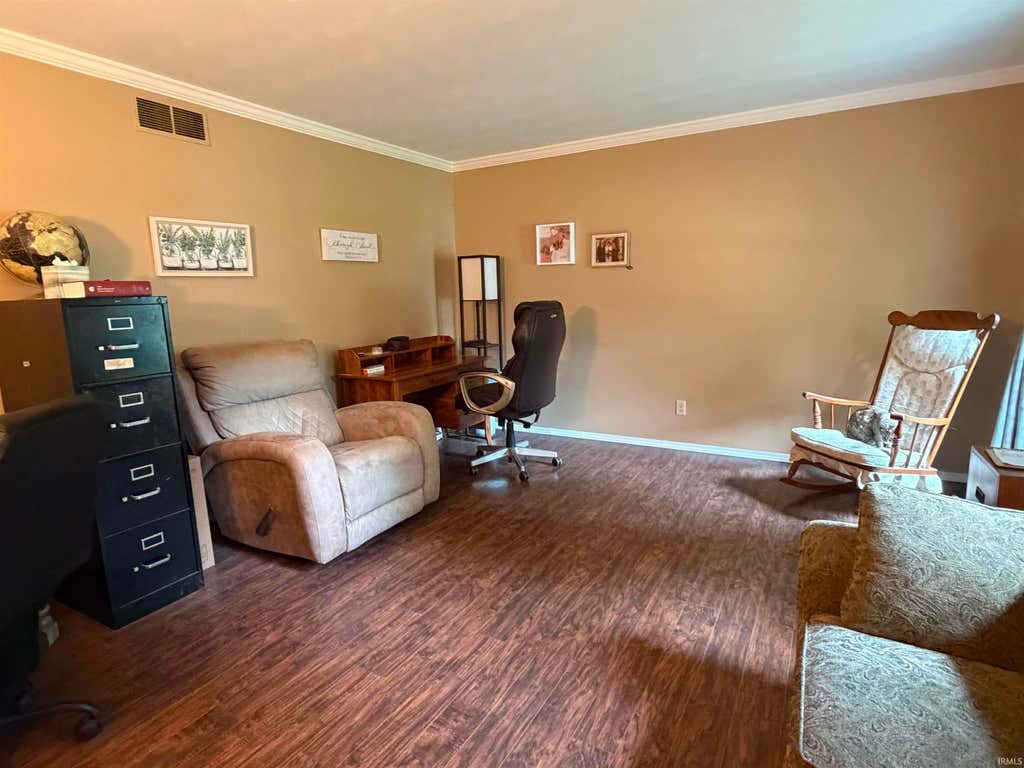 Photo of 1209 Devon Court, Kokomo, IN 46901 (MLS # 202631280)