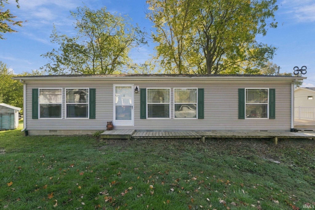 Photo of 6479 E McGuire Road, Churubusco, IN 46723 (MLS # 202642648)