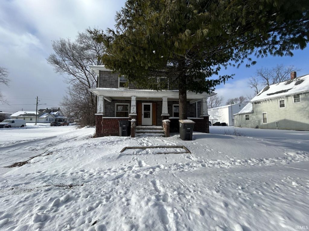 Photo of 3811 Oliver Street, Fort Wayne, IN 46806 (MLS # 202615493)