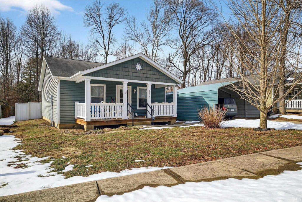 Photo of 3206 S Omaha Crossing Drive, Bloomington, IN 47403 (MLS # 202604796)